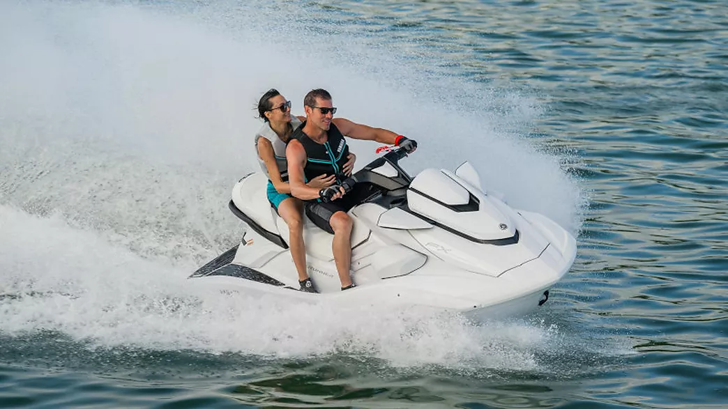 Yamaha FX SVHO Cruiser White 2025 WaveRunner - Full Gas Motor Barcelona 02